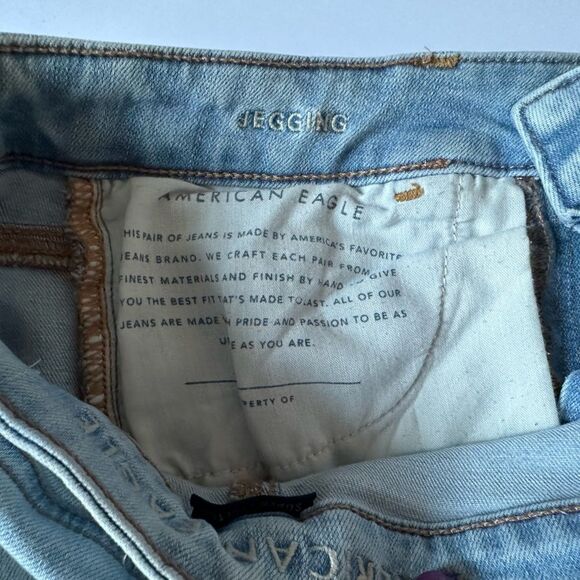 American Eagle Outfitters Light Blue Ripped Skinny Jeans - Picture 7 of 14